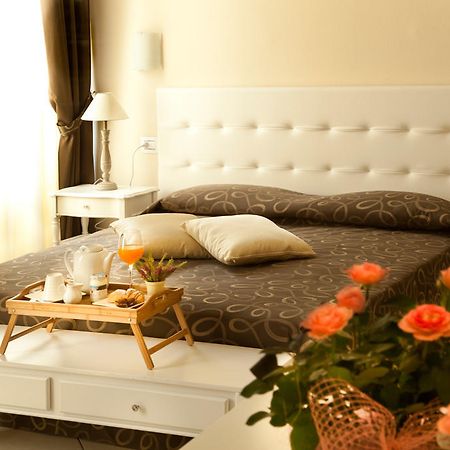 Albergo Roma Borgo Val di Taro Exteriér fotografie