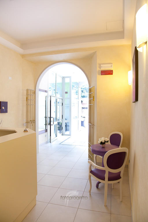 Albergo Roma Borgo Val di Taro Exteriér fotografie