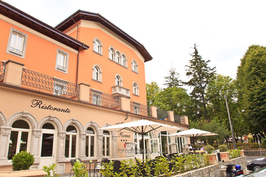 Albergo Roma Borgo Val di Taro Exteriér fotografie
